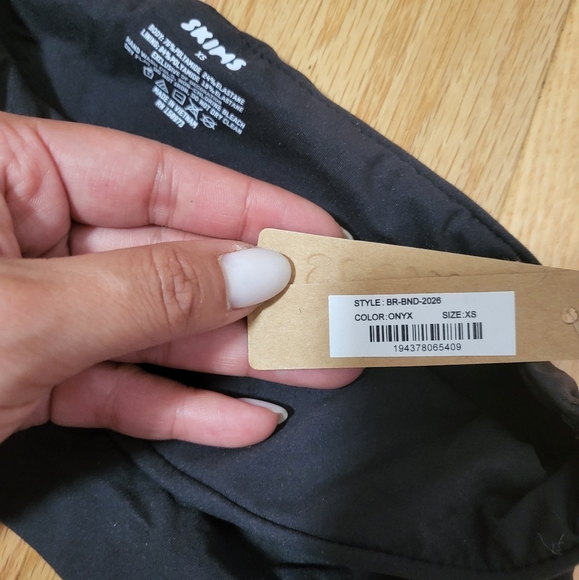 NWT SKIMS FITS EVERYBODY BANDEAU SIZE XS - Picture 7 of 8